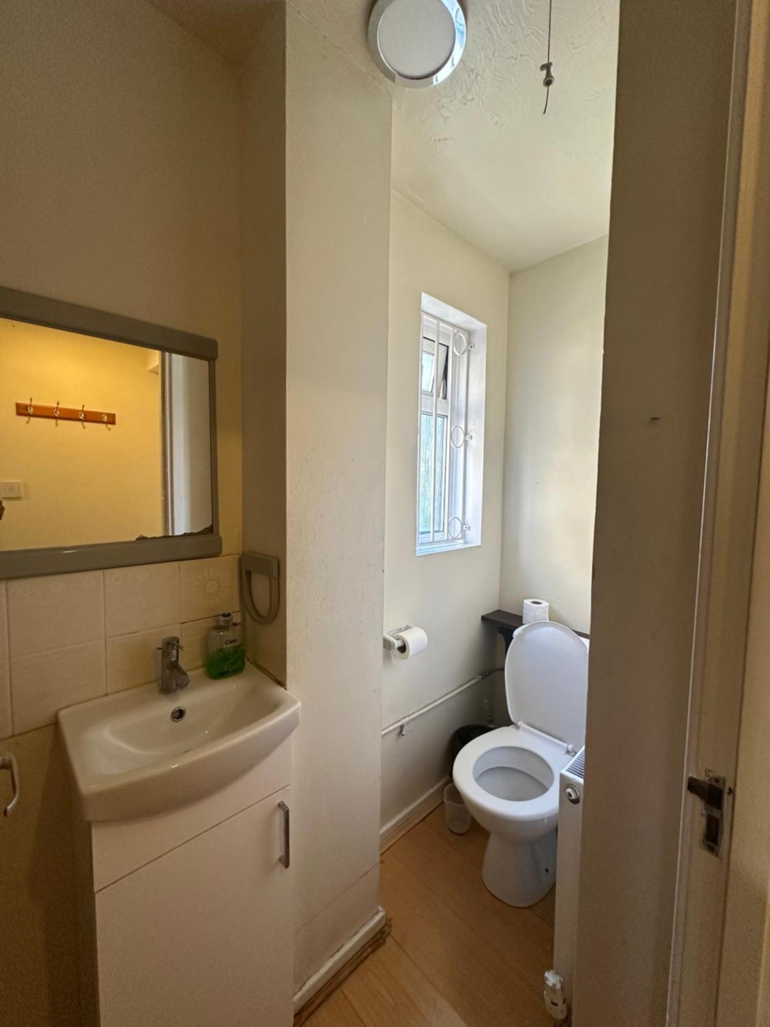 Spacious Double Near Excel Quarto em Acomodações Particulares Londres